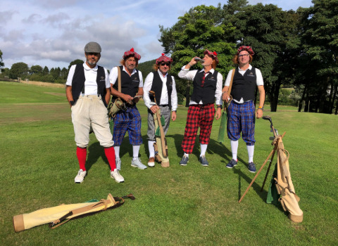 Mr. Amagat's Golfurlaub in Schottland