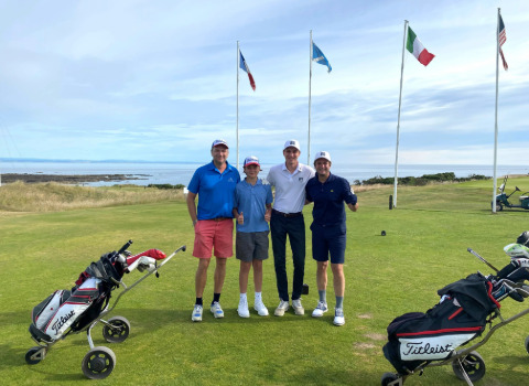 Mr. Dupire's Golfurlaub in Schottland